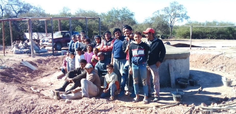 Equipo autoconstructor de HUGO cisterna 1